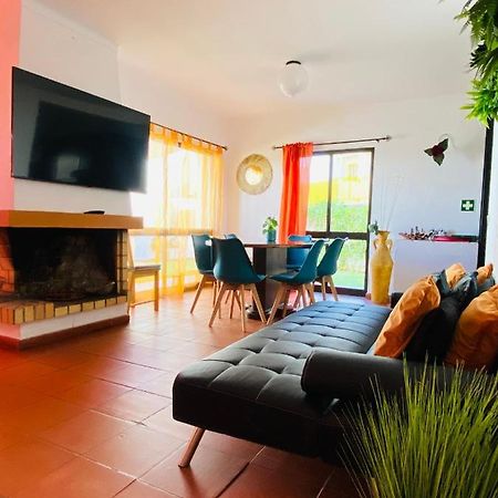 Summer House, Only 2 Minutes To The Beach In Vilamoura! Vila Exterior foto