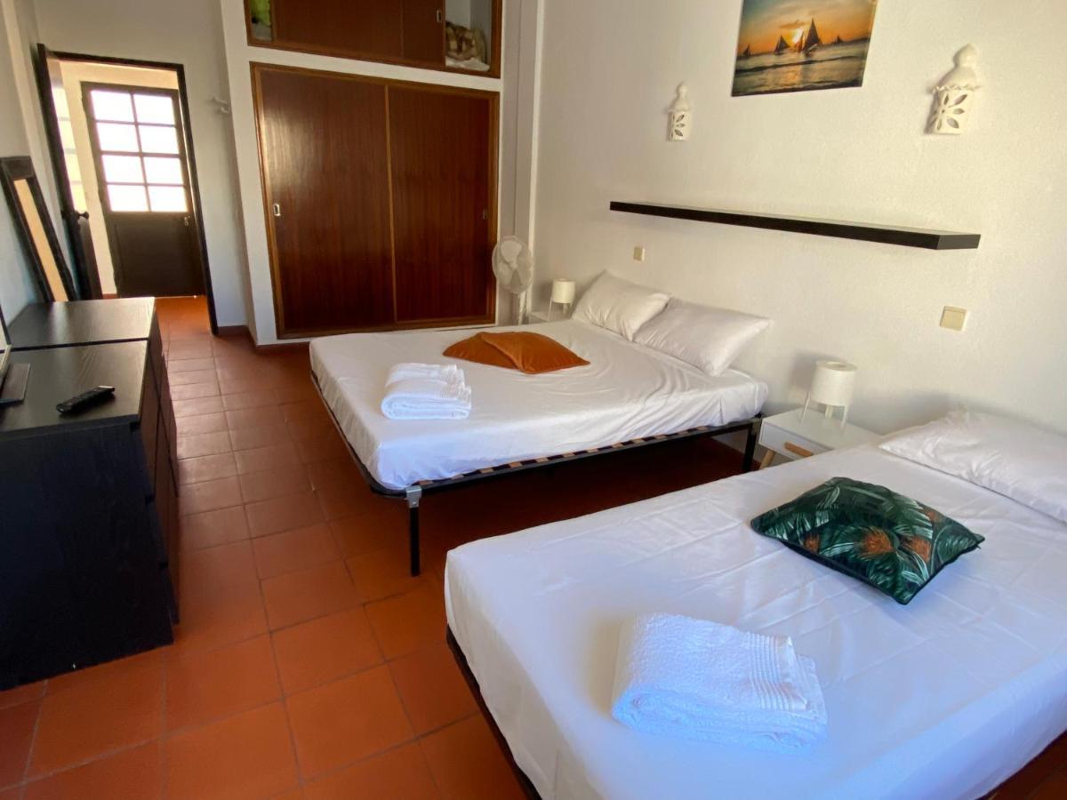 Summer House, Only 2 Minutes To The Beach In Vilamoura! Vila Exterior foto