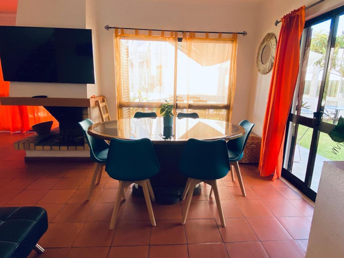 Summer House, Only 2 Minutes To The Beach In Vilamoura! Vila Exterior foto
